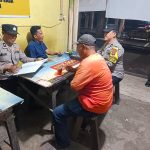 Wujudkan Malam yang Aman, Polsek Sei Tualang Raso Sambangi Warga di Pos Kamling IMG-20260330-WA0015