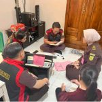 Kejari Nganjuk Geledah Empat Lokasi Terkait Dugaan Korupsi Bank Jatim Cabang Nganjuk Oplus_131072