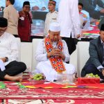 Peringati HUT ke-35 Lampung Barat, Kapolres Lampung Barat Hadiri Pengajian Akbar Bersama Gubernur dan Ustadz Das'ad Latief IMG-20260929-WA0021